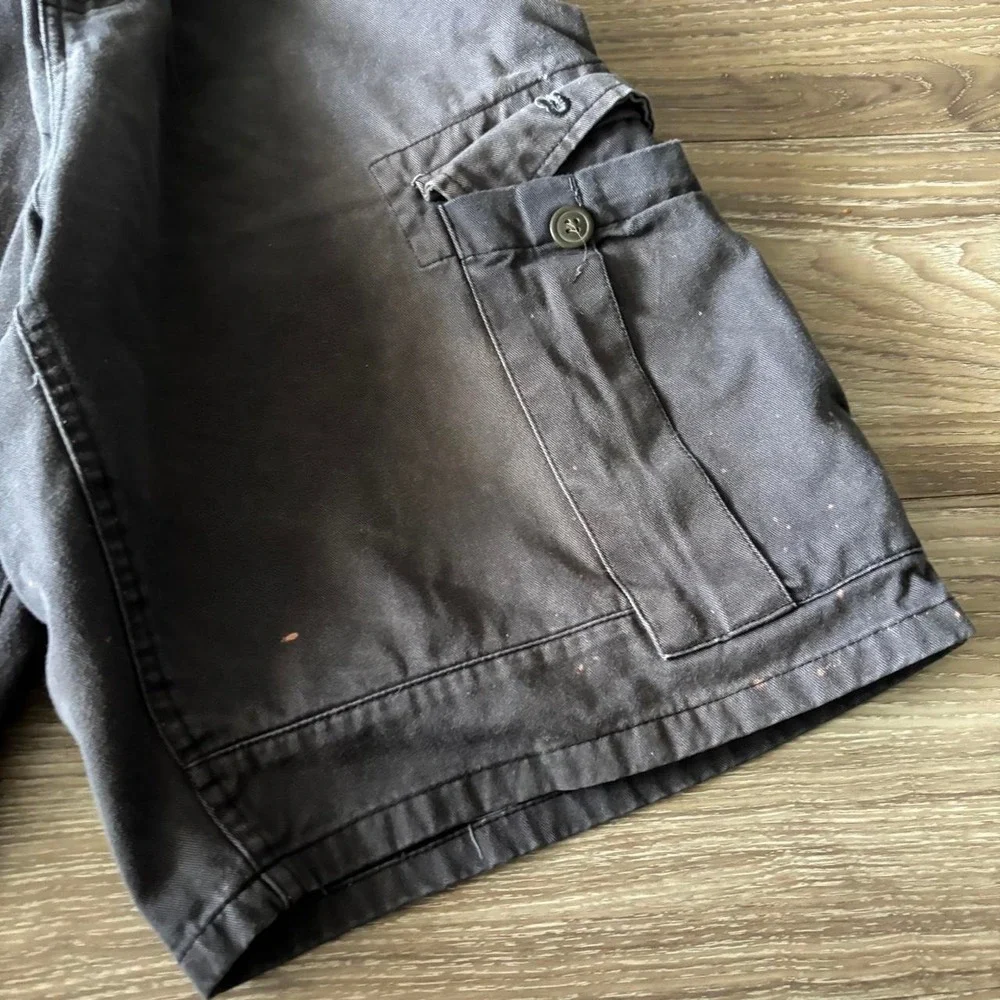 Vintage Y2K/2000s Baggy Faded Grey Skater Style Cargo Shorts! Size 34